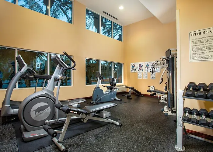 Desert Palms Hotel & Suites Anaheim Resort